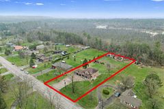 20286 Yonge Street, East Gwillimbury, ON L9N 1B1
