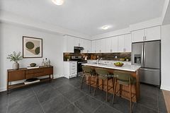 83 Divadale Road, Vaughan, ON L4H 5J3
