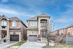 404 Lady Nadia Drive E, Vaughan, ON L6A 4E8