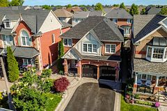 14 Fred Silvester Road, Whitchurch-Stouffville, ON L4A 0J6