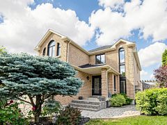 235 Caproni Drive Lower Unit, Vaughan, ON L6A 1X7