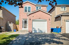 62 Stather Crescent, Markham, ON L3S 1C4