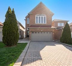144 Broomlands Drive, Vaughan, ON L6A 2K3