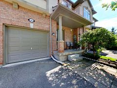 71 Puccini Drive 25, Richmond Hill, ON L4E 4X8