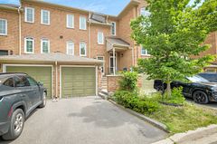 8 Larissa Court, Vaughan, ON L6A 2K8
