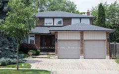 66 Willowbrook Road Lower, Markham, ON L3T 5K8