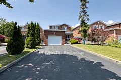 30 Pentland Crescent, Vaughan, ON L6A 1T5