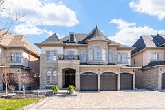 15 Finesse Court, Richmond Hill, ON L4E 0W7