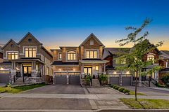 8 Snap Dragon Trail, East Gwillimbury, ON L9N 0S9