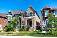 236 Paradelle Drive, Richmond Hill, ON L4E 1E7