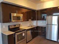7890 Bathurst Street 2011, Vaughan, ON L4J 7Y3