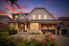 8 Cyril Richardson Court, Uxbridge, ON L9P 2A8