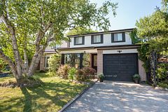 78 Springhead Gardens, Richmond Hill, ON L4C 5B9