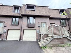 11 Plaisance Road 5, Richmond Hill, ON L4C 5H1