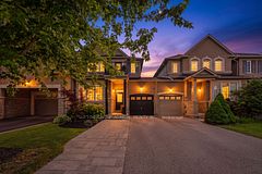 11 Clovis Street, Vaughan, ON L4J 8W6
