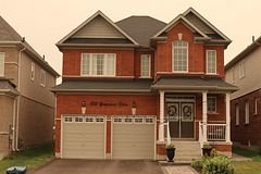 492 Greenwood Drive B, Essa, ON L3W 0R4