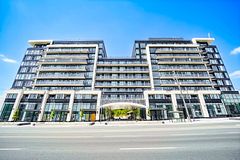 8188 Yonge Street 627, Vaughan, ON L4J 0M2
