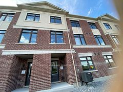 1474 19th Avenue, Richmond Hill, ON L4E 3R4