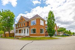 45 Tower Bridge Crescent, Markham, ON L6C 2M9