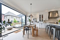 8 GOLD CREEK Street, Vaughan, ON L4H 4R1