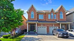 52 Four Seasons Crescent, East Gwillimbury, ON L9N 0C3
