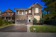 91 Gateway Drive, Aurora, ON L4G 7S5