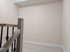 1050 Portage Parkway N/A 38, Vaughan, ON L4K 0K3