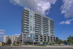 185 Deerfield Road 1002, Newmarket, ON L3Y 0G7