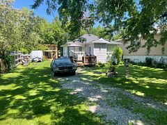 1014 Barton Avenue, Georgina, ON L4P 3E9
