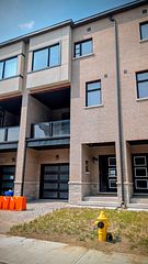 91 Inverary Crescent, Vaughan, ON L4L 1A7