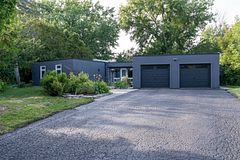 1166 Parkway Drive, Innisfil, ON L0L 1R0