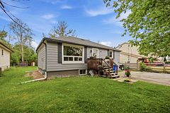 148 Bayview Avenue, Georgina, ON L4P 2S9