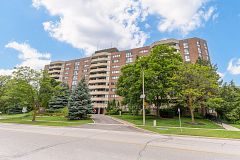 40 Baif Boulevard 302, Richmond Hill, ON L4C 5M9