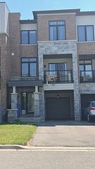 51 Vantage Loop, Newmarket, ON L3X 0K9