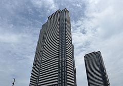 195 Commerce Street 5003, Vaughan, ON L4K 0P9