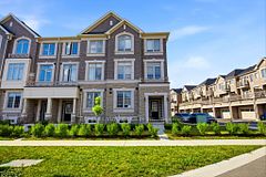 3476 Denison Street, Markham, ON L3S 0E9