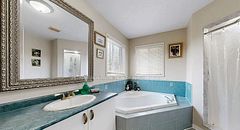 215 Drummond Drive, Vaughan, ON L6A 3C1