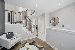 275 Sharon Creek Drive, East Gwillimbury, ON L9N 0P4
