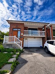 37 Royal Colwood Court Upper Level, Vaughan, ON L4K 2J3