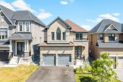 1352 Blackmore Street, Innisfil, ON L9S 0P2