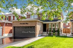 15 San Marko Place, Vaughan, ON L4L 7M6