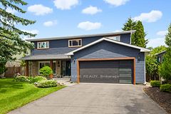 18 Oak Lea Circle, Markham, ON L3P 3M5