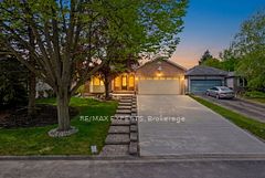 4 Willis Drive, New Tecumseth, ON L9R 1M4