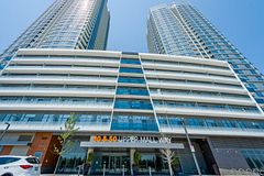 50 Upper Mall Way 428, Vaughan, ON L4J 0L8