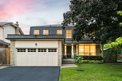 3 Emmeloord Crescent, Markham, ON L3R 1P7