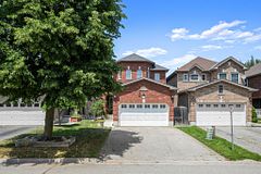 110 Henderson Crescent, New Tecumseth, ON L9R 1Y5