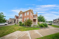 298 West Lawn Crescent, Whitchurch-Stouffville, ON L4A 1X3