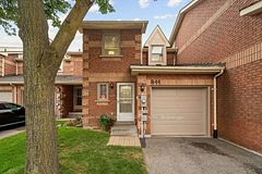 844 Playter Crescent, Newmarket, ON L3X 1W8