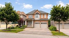 138 Farmstead Road, Richmond Hill, ON L4S 1X2