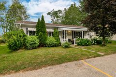 28 Flora Court, Innisfil, ON L9S 1R4